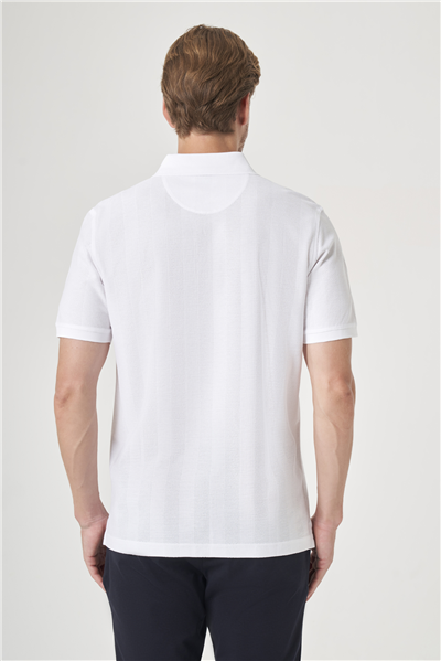 Beyaz Polo Yaka Kısa Kol Cepsiz Comfort Fit %100 Pamuk Tişört 1011260162