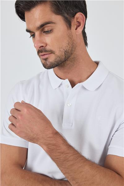 Polo Yaka Kısa Kol Cepsiz Slim Fit Classic Pamuklu Tişört 1011250177