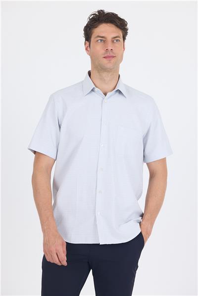 Beyaz Sert  Yaka Kısa Kol Cepli  Comfort Fit Cls Gömlek 1004250260