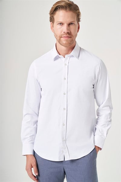 Beyaz Sert Yaka Uzun Kol Cepsiz Slim Fit Pamuklu Gömlek 1004260213
