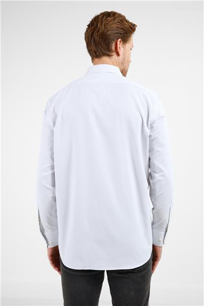 Beyaz-Siyah Çizgili Desen Sert Yaka Uzun Kol Cepli Comfort Fit Pamuklu Gömlek 1004255278