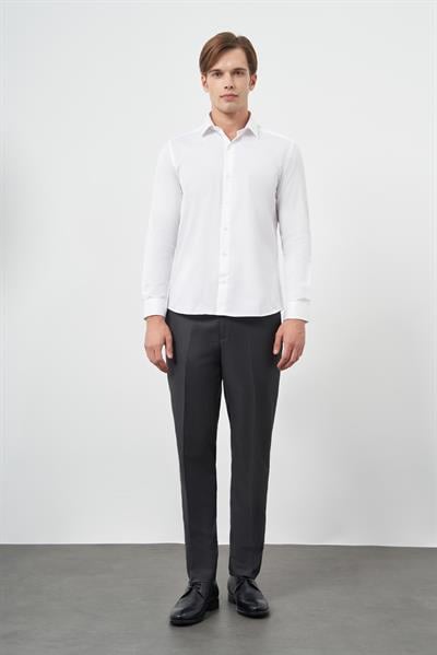 Beyaz Uzun Kol Düz Gabardin Sert Yaka Cepsiz Pamuklu Classic Slim Fit Gömlek 1004245203
