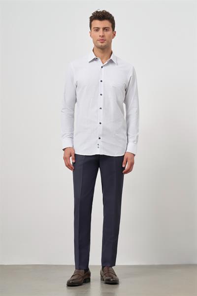Beyaz Uzun Kol Kareli Desen Bez Ayağı Sert Yaka Cepli Pamuklu Classic Comfort Fit Gömlek 1004245158