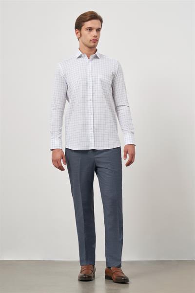 Beyaz Uzun Kol Kareli Desen Yarım İtalyan Cepli Classic Comfort Fit Gömlek 1004245196