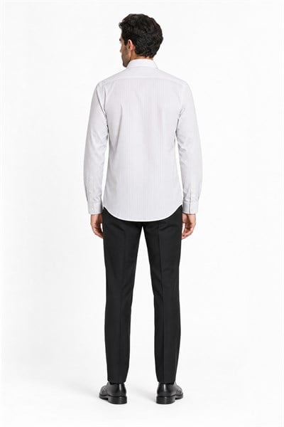 Beyaz Yarım İtalyan Yaka Uzun Kol Cepsiz Slim Fit Cls Gömlek 1004255174
