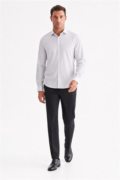 Beyaz Yarım İtalyan Yaka Uzun Kol Cepsiz Slim Fit Cls Gömlek 1004255174