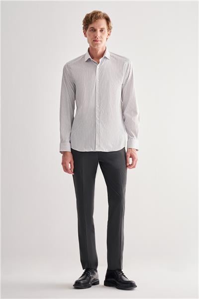 Beyaz Yarım İtalyan Yaka Uzun Kol Cepsiz Slim Fit Cls Gömlek 1004255174