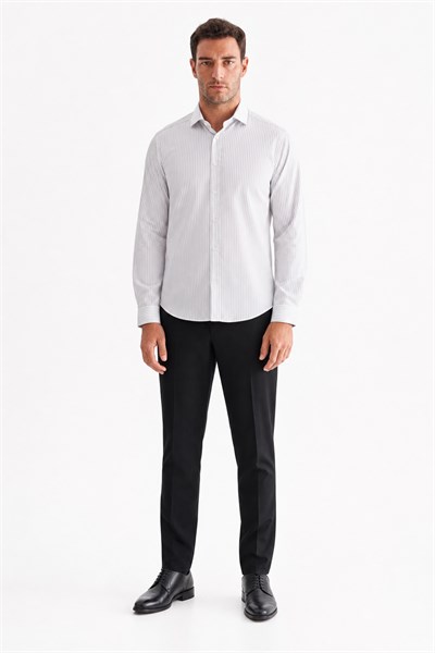 Beyaz Yarım İtalyan Yaka Uzun Kol Cepsiz Slim Fit Cls Gömlek 1004255174