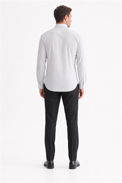 Beyaz Yarım İtalyan Yaka Uzun Kol Cepsiz Slim Fit Cls Gömlek 1004255174