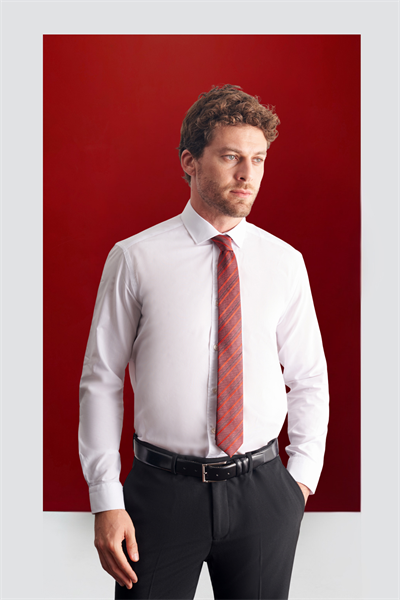 Beyaz Yarım İtalyan Yaka Uzun Kol Easy To Iron Slim Fit Pamuklu Gömlek 1004255301