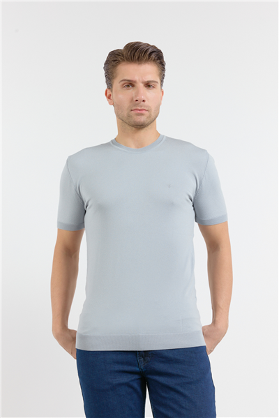 Gri Kısa Kol Bisiklet Yaka Cepsiz  Slim Fit  Tişört 1011250179