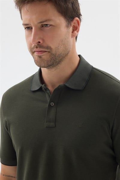 Haki Polo Yaka Pike Kısa Kol Slim Fit %100 Pamuk Tişört 1011260171