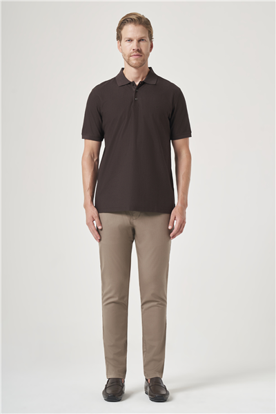 Kahverengi Polo Yaka Kısa Kol Cepsiz Comfort Fit %100 Pamuk Tişört 1011260162