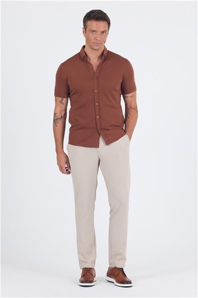 Kırmızı italyan Düğmeli Yaka Kısa Kol Cepsiz Slim Fit Gömlek 1004250255