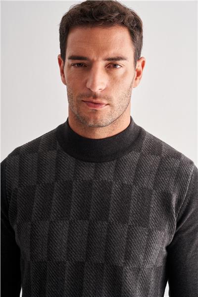 Koyu Antrasit Yarım Balıkçı Yaka Uzun Kol Cepsiz Comfort Fit Pamuklu Triko Kazak 1012255212