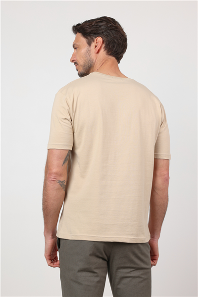 Koyu Bej Bisiklet Yaka Kısa Kol Cepsiz Slim Fit Pamuklu Tişört 1011260166