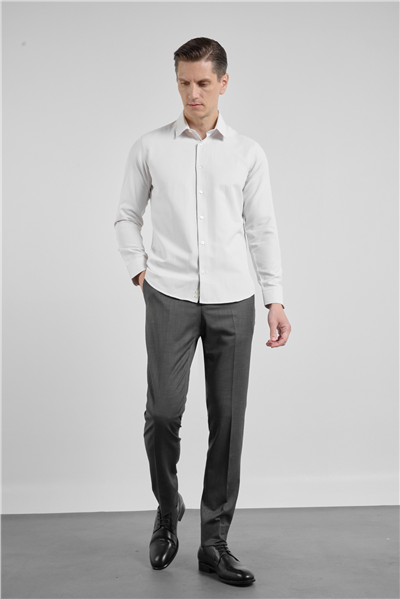 Bej Dokulu Sert Yaka Uzun Kol Cepsiz Slim Fit Pamuklu Gömlek 1004255283