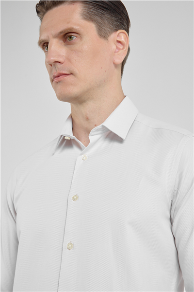 Bej Dokulu Sert Yaka Uzun Kol Cepsiz Slim Fit Pamuklu Gömlek 1004255283