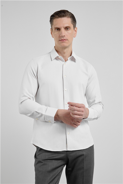 Bej Dokulu Sert Yaka Uzun Kol Cepsiz Slim Fit Pamuklu Gömlek 1004255283