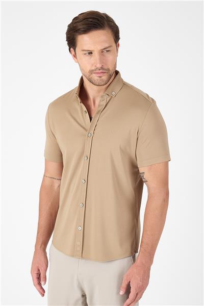 Bej Kısa Kol Düğmeli Yaka Cepsiz Performans Ürün Slim Fit  Gömlek 1004250256