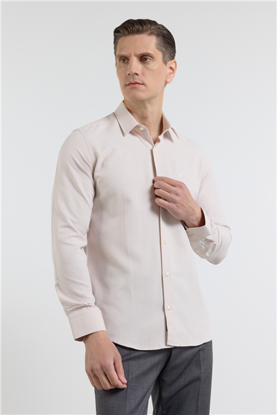 Bej Sert Yaka Uzun Kol Cepsiz Slim Fit Pamuklu Gömlek 1004255284