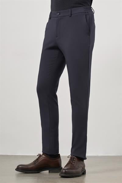 Koyu Lacivert Pamuklu Lastikli Yandan Cepli Casual Slim Fit Jogger Pantolon 1003245101