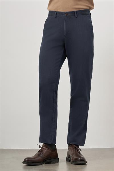 Koyu Lacivert Pamuklu Yandan Cepli Casual Comfort Fit Chino Pantolon 1003245153