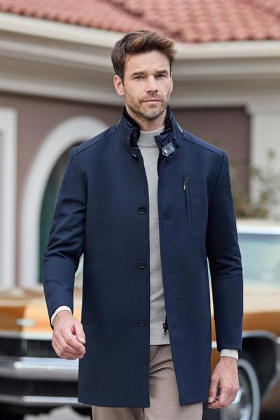 Koyu Lacivert Kaşe Kürklü Yaka Düz Tek Yırtmaç Tam Kapitone Astar Slim Fit Classic Palto 1005245102