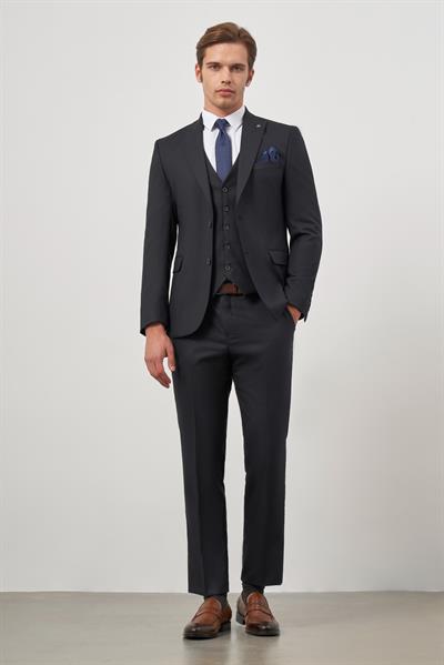 Koyu Lacivert Kılıç Yaka Yelekli 6 Drop Slim Fit Classic Takım Elbise 1001245156