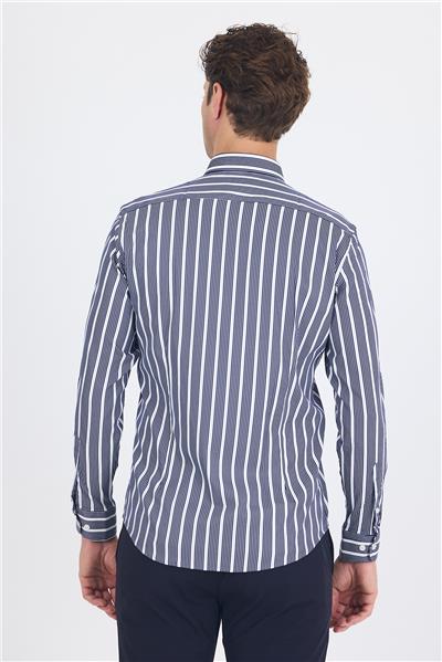 Lacivert Uzun Kol Yarım İtalyan Yaka Cepsiz Easy To Iron Slim Fit Esnek Gömlek 1004250228