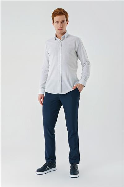 Koyu Mavi Uzun Kollu Biritli Yaka Pamuklu Likralı Casual Slim Fit Gömlek 1004240233