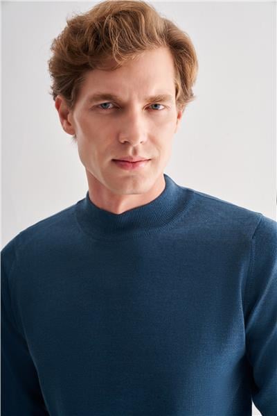 Mavi Yarım Balıkçı Yaka Cepsiz Comfort Fit Classic Yünlü Triko Kazak 1012255001