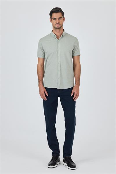 Yeşil Kısa Kol Düz Örme Düğmeli Yaka Cepsiz Pamuklu Classic Slim Fit Gömlek 1004250155