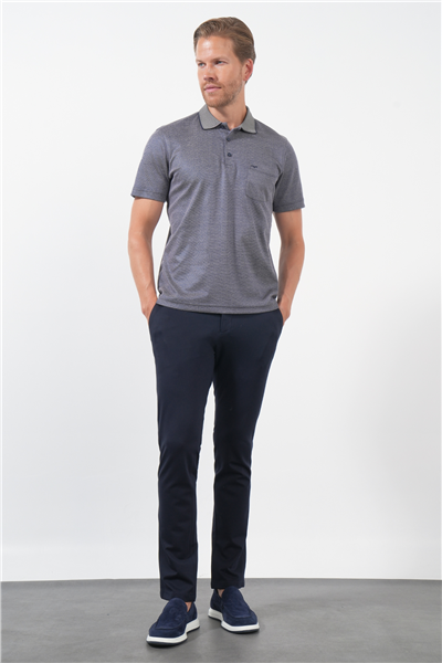 Lacivert-Bej Kendinden Desenli Polo Yaka Kısa Kol Cepli Comfort Fit Pamuklu Tişört 1011260152