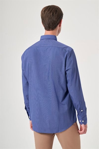 Lacivert-Beyaz Düğmeli Yaka Uzun Kol Cepli Kareli Desen Comfort Fit %100 Pamuk Gömlek 1004260226