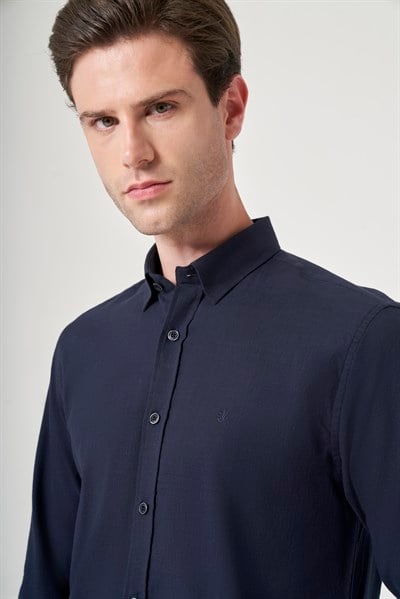 Lacivert Biritli Yaka Uzun Kol Cepsiz Slim Fit Pamuklu Gömlek 1004260207