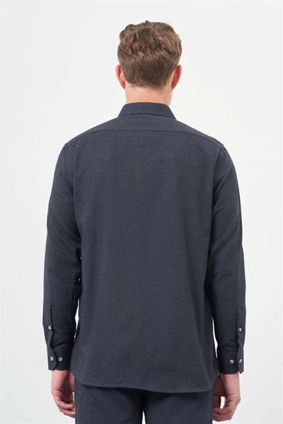 Lacivert Uzun Kol Düz Gabardin Sert Yaka Cepli Pamuklu Classic Comfort Fit Gömlek 1004245168