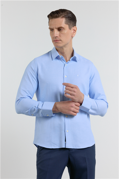 Mavi Sert Yaka Uzun Kol Cepsiz Slim Fit Pamuklu Gömlek 1004255284