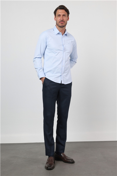 Mavi Sert Yaka Uzun Kol Cepsiz Slim Fit Pamuklu Gömlek 1004260213