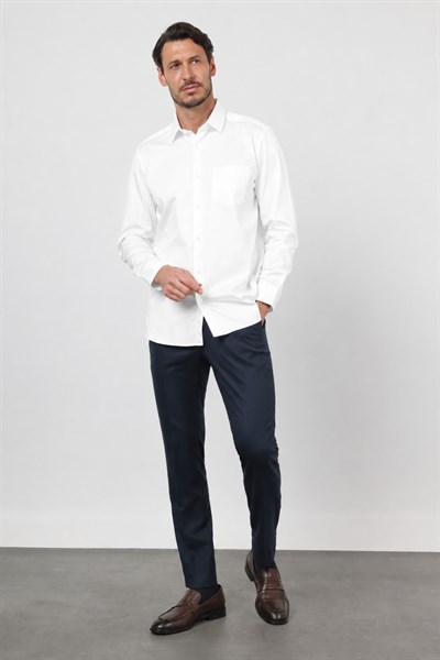 Beyaz Sert Yaka Uzun Kol Cepli Saten Comfort Fit %100 Pamuk Gömlek 1004260423