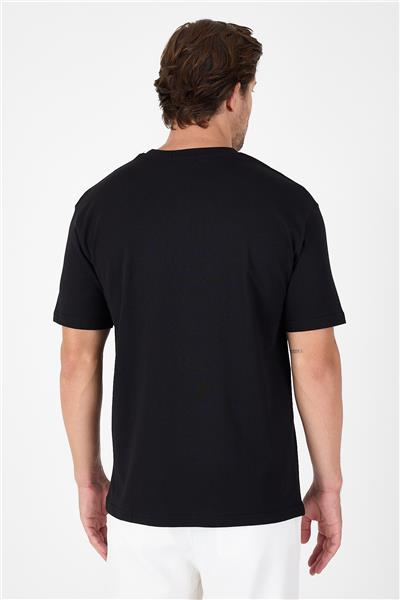 Siyah Bisiklet Yaka Kısa Kol Slim Fit Pamuklu Tişört 1011250191