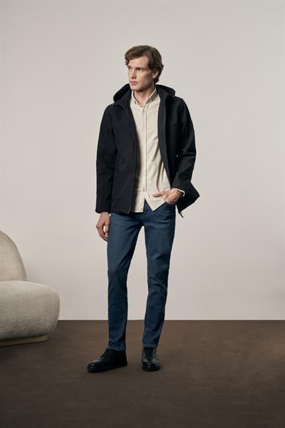 Siyah Dik Yaka Çıkma Kapşonlu Slim Fit Casual Mont 1007255132