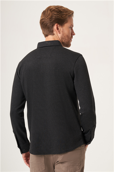 Siyah Düğmeli Yaka Dokulu Örme Slim Fit Esnek Gömlek 1004265171