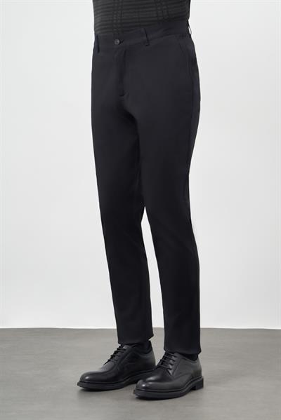 Siyah Pamuklu Yandan Cepli Casual Comfort Fit Chino Pantolon 1003245164