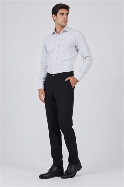 Siyah Gabardin Yan Cep Düz Paça Comfort Fit Pamuklu Casual Chino Pantolon 1003250121