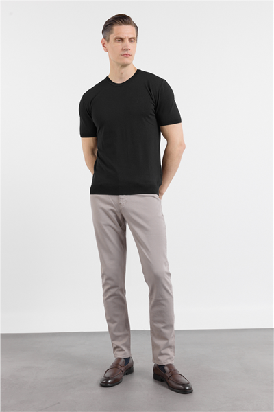 Siyah Kısa Kol Bisiklet Yaka Cepsiz  Slim Fit  Tişört 1011250179