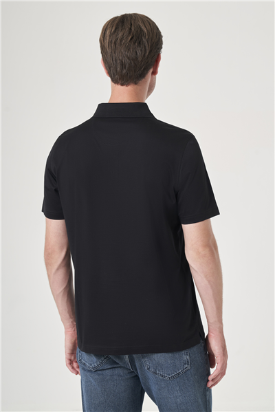 Siyah Polo Yaka Kısa Kol Cepli Comfort Fit %100 Pamuk Tişört 1011260163