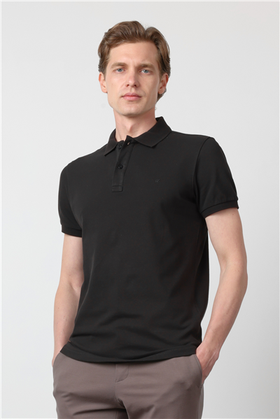 Siyah Polo Yaka Kısa Kol Cepsiz Slim Fit Pamuklu Tişört 1011260154