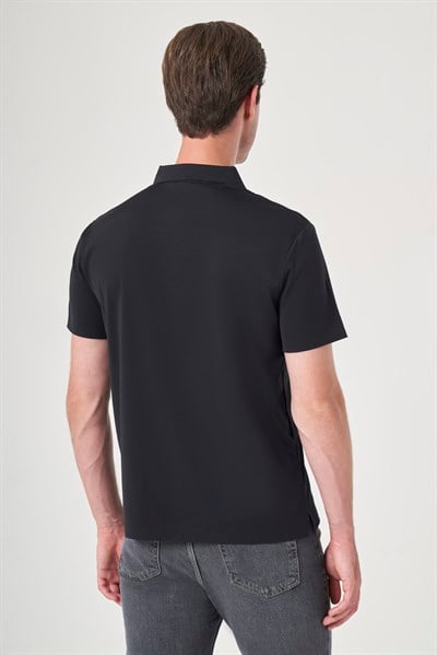 Siyah Polo Yaka Kısa Kol Rahat Kesim Esnek Kıvrılmaz Yaka Performance Technology Tişört 1011260176