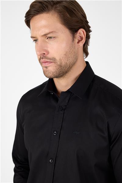 Siyah Sert Yaka Düz Classic %100 Pamuk Slim Fit Gömlek 1004250324